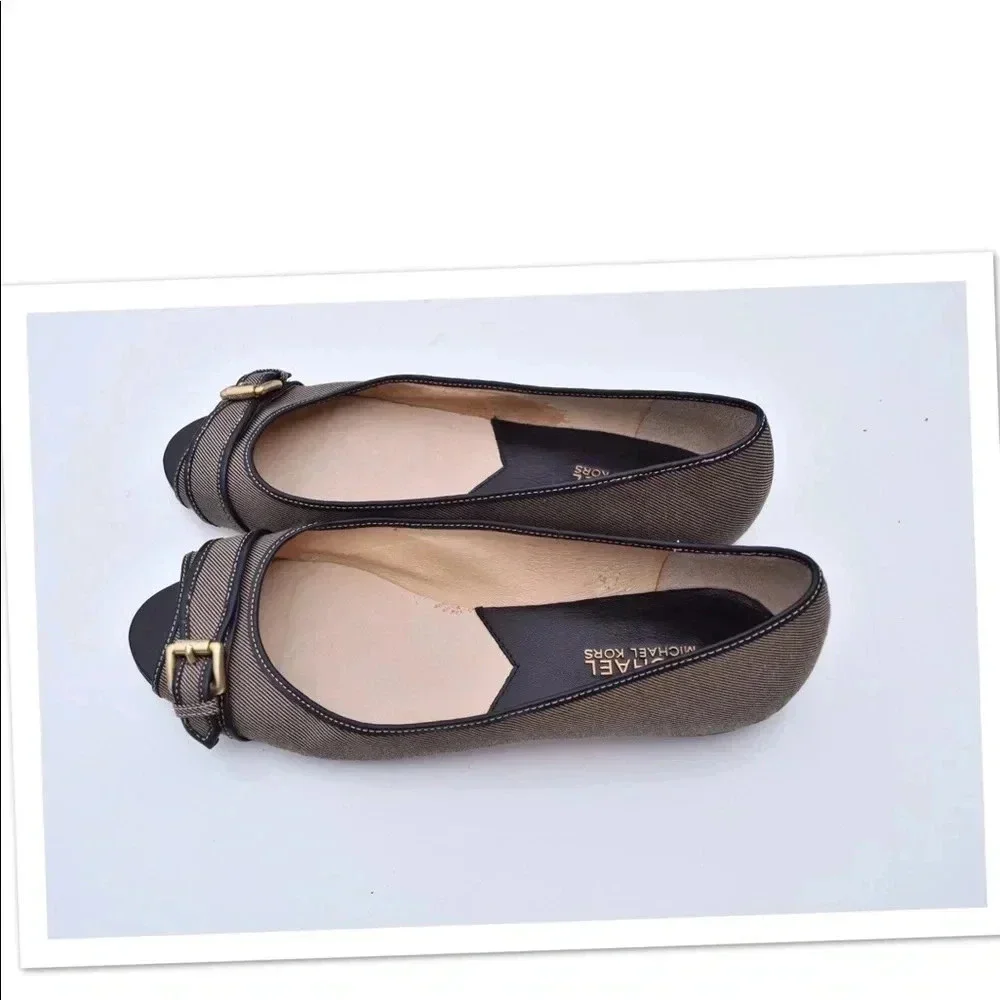 Michael Kors peep toe flats